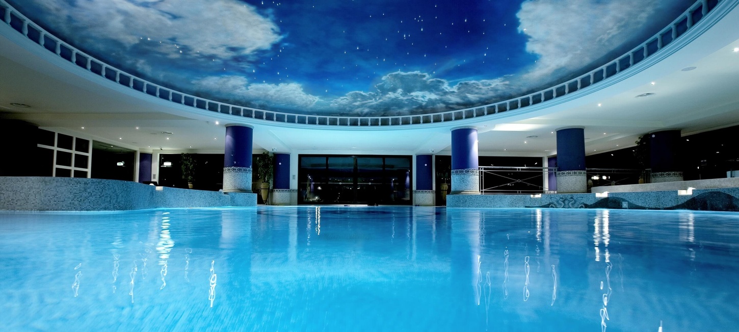 The Forum Pool