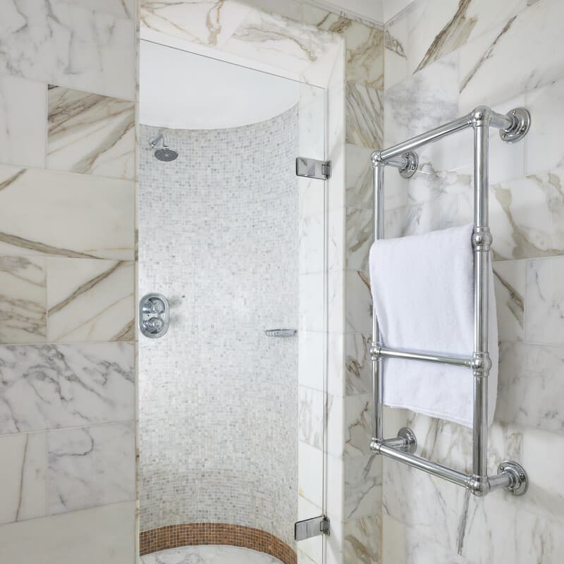 Signature Suite Bathroom