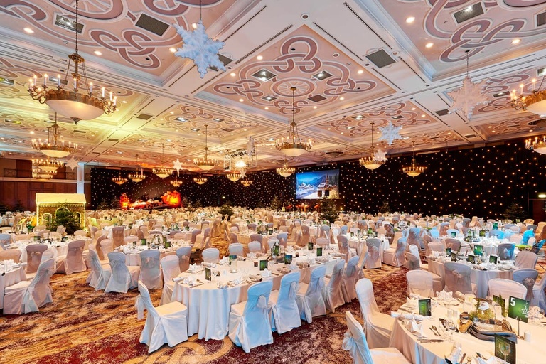 Christmas Day Lunch Caernarfon Ballroom Celtic Manor Resort
