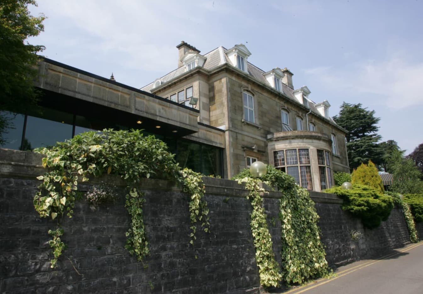 The Manor House Hotel Exterior