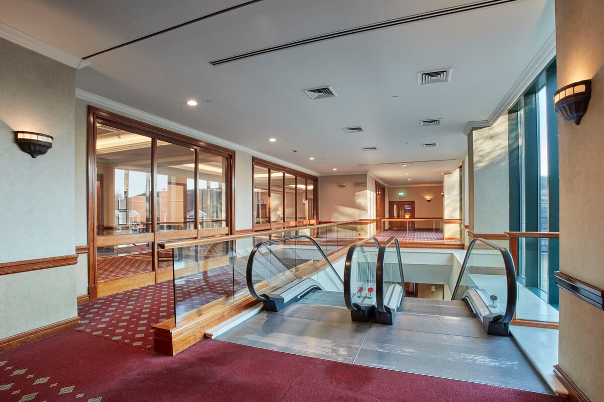 C2 Foyer
