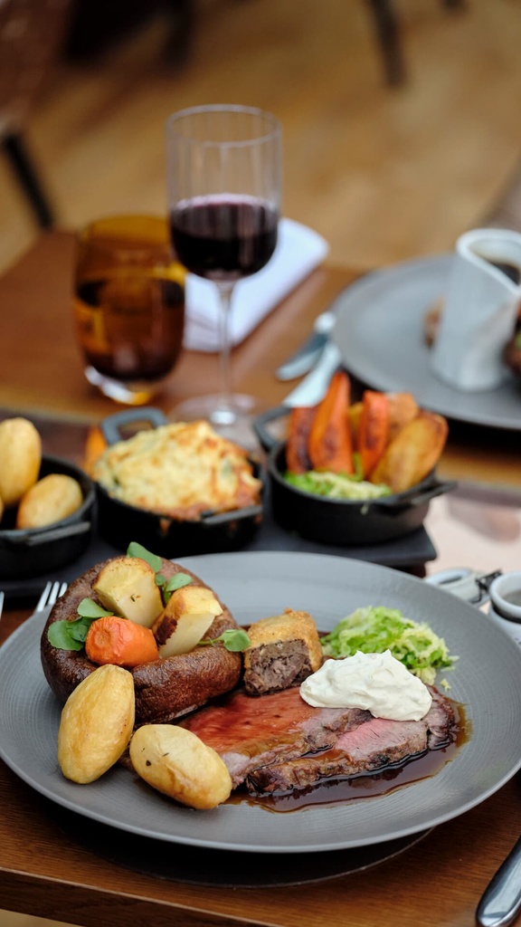 Sunday Lunch Celtic Manor Resort