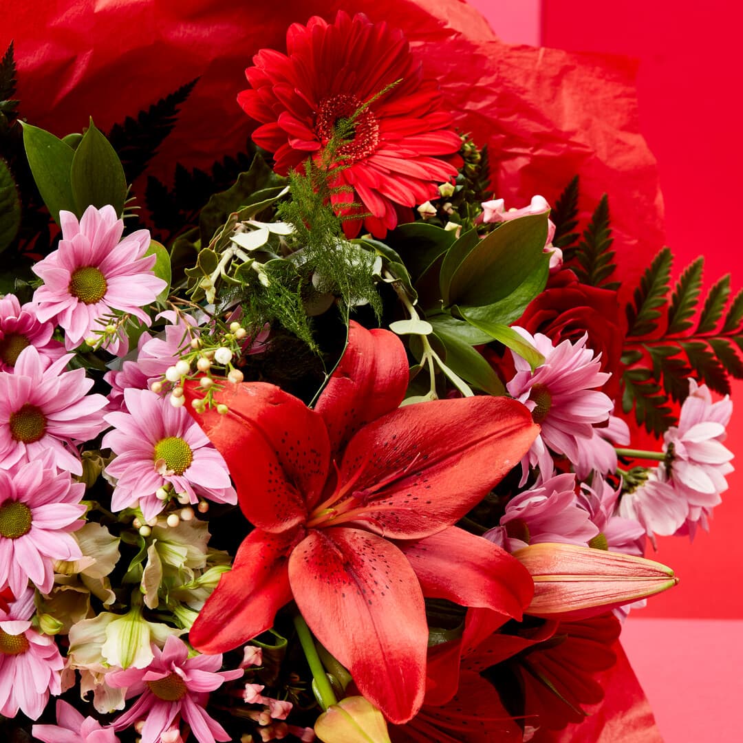 Bouquet of Flowers Room Service Extra