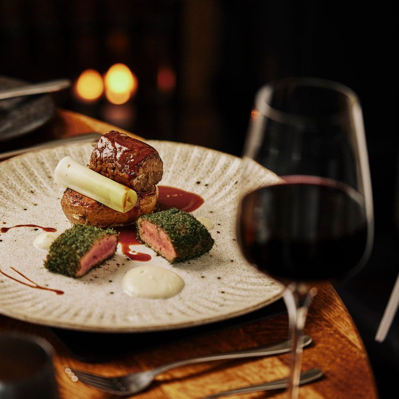 Newbridge on Usk Dining