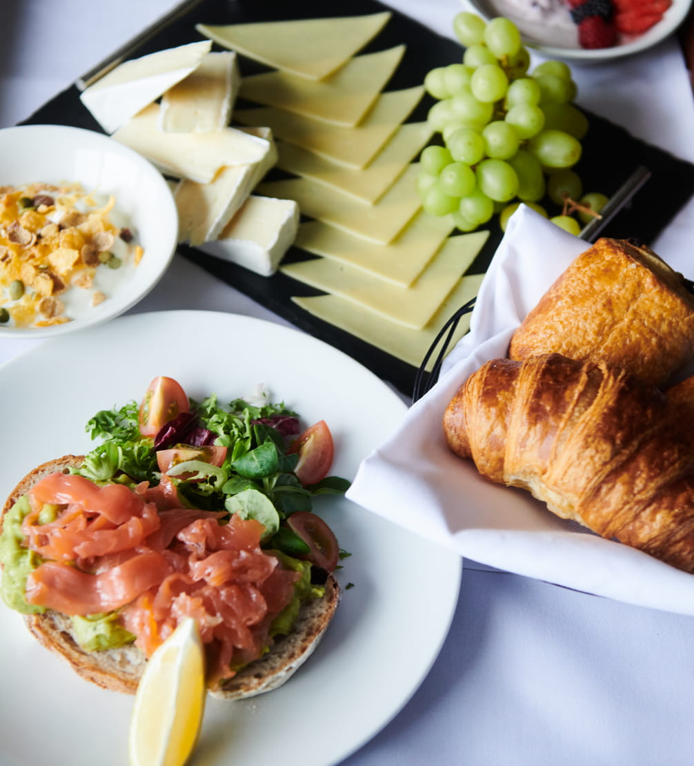 Celtic Manor Breakfast