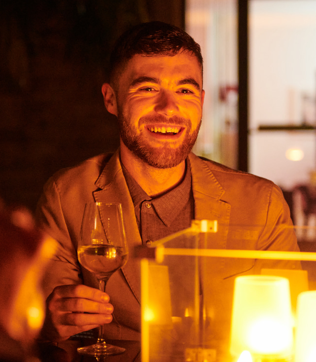 Hunter Lodge Feel Good