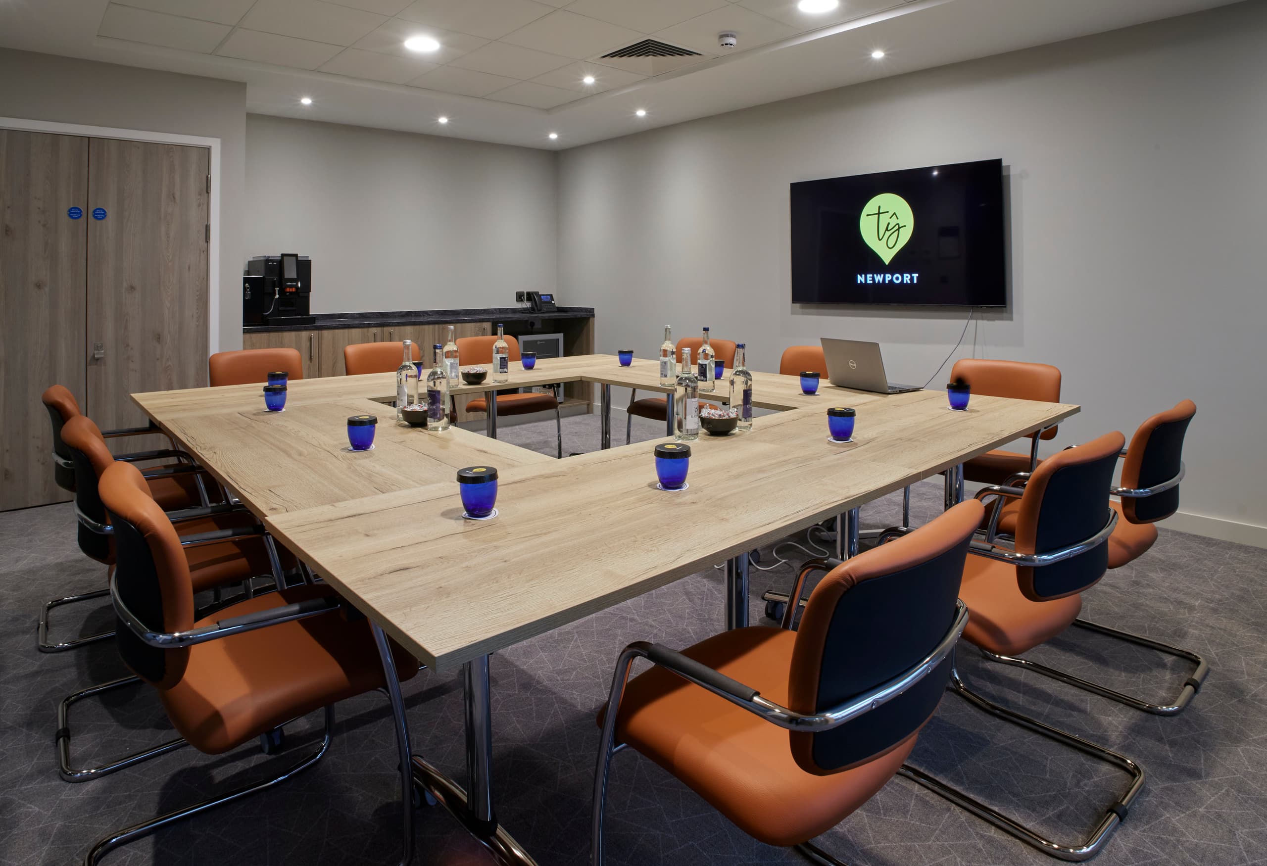 Ty Newport Meeting Room