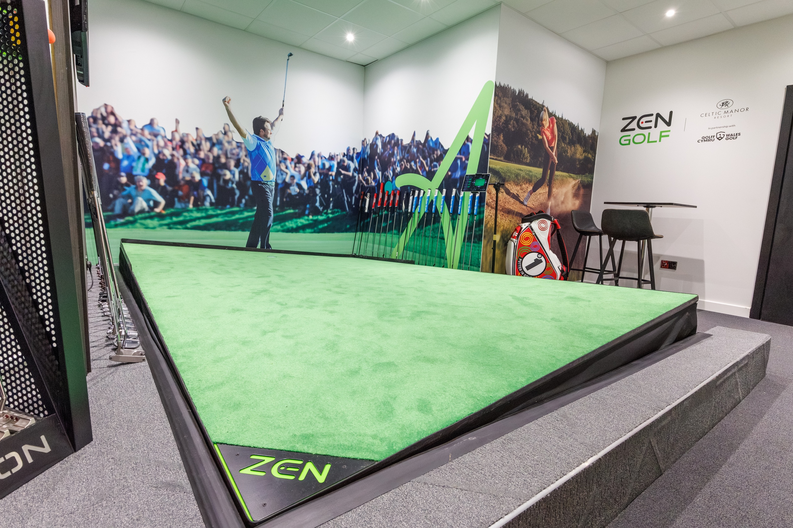 Zen Green Putting Stage