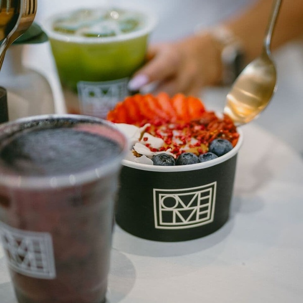 LLL Well Café & Wellness Club