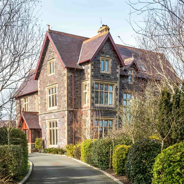 Penrhiw Priory